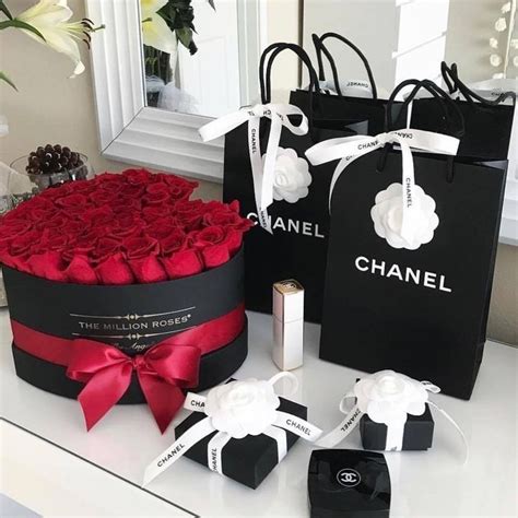 designer birthday gifts for her|expensive luxury gifts for her.